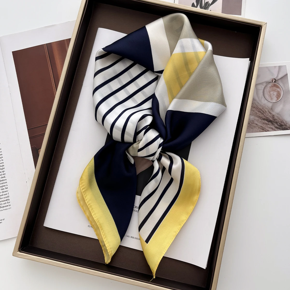 Lenço quadrado de cetim macio  - Women Fashion Necktie avaliação e preço